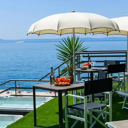 Гостьовий будинок Via Mare Luxury 4*