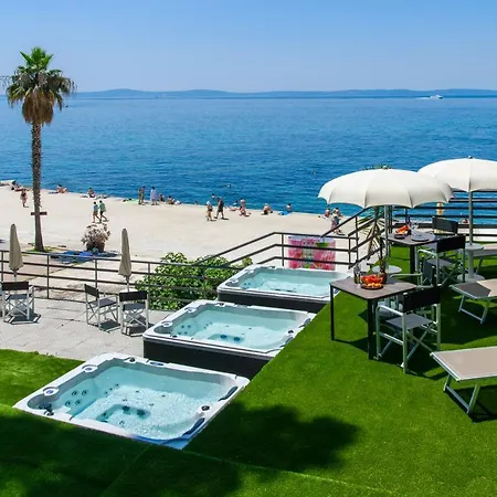 بيت ضيافة Via Mare Luxury