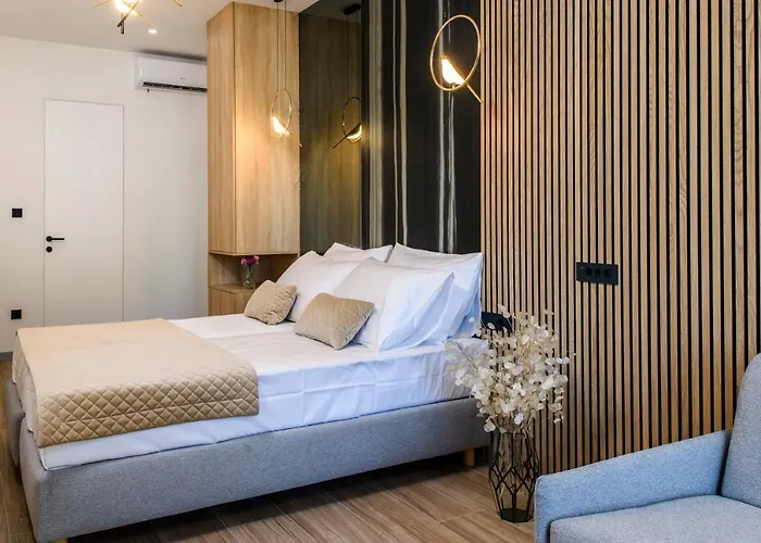 ゲストハウス Via Mare Luxury 4*