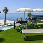 Via Mare Luxury 4* Сплит