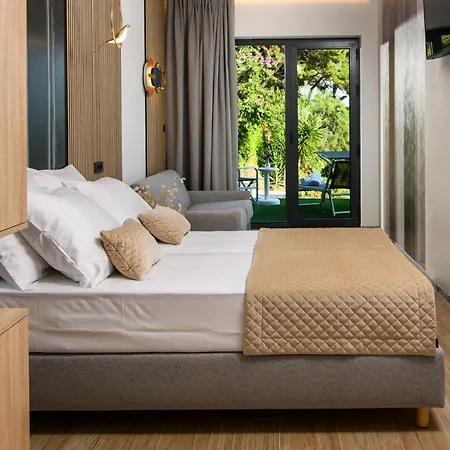 Via Mare Luxury Гостевой дом 4*